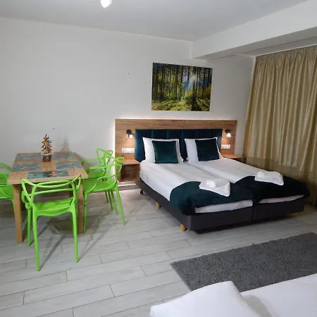 Agat Apartament Czarna Gora Sienna  Exterior photo