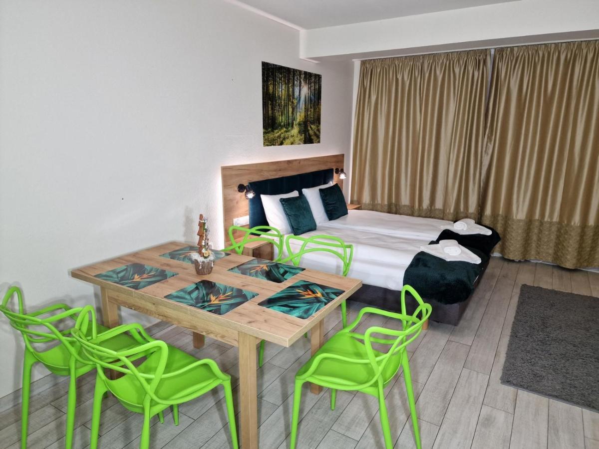 Agat Czarna Gora Apartment *